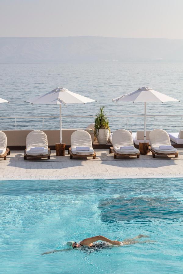 Отель Galei Kinneret 5*